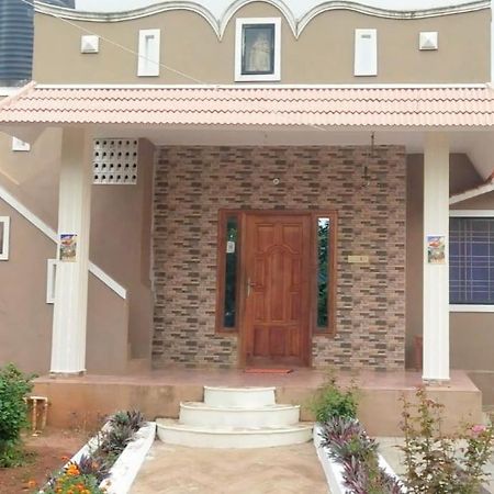 Yelagiri Golden Villa Exterior photo